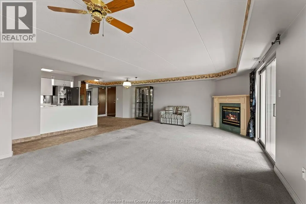 310 VILLAGE GROVE DRIVE Unit# 213