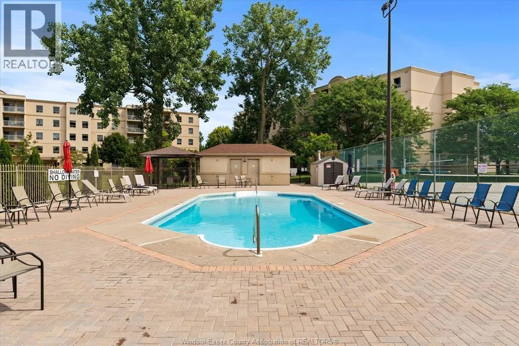 310 VILLAGE GROVE DRIVE Unit# 213