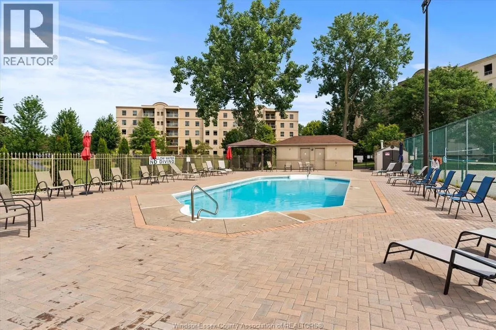 310 VILLAGE GROVE DRIVE Unit# 213