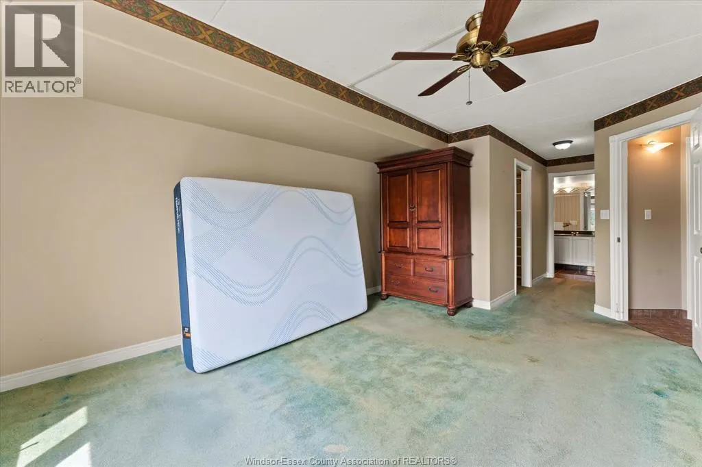 310 VILLAGE GROVE DRIVE Unit# 213
