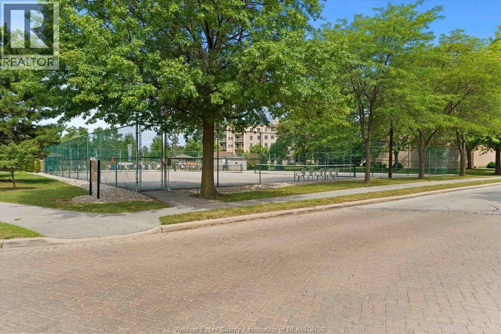 310 VILLAGE GROVE DRIVE Unit# 213