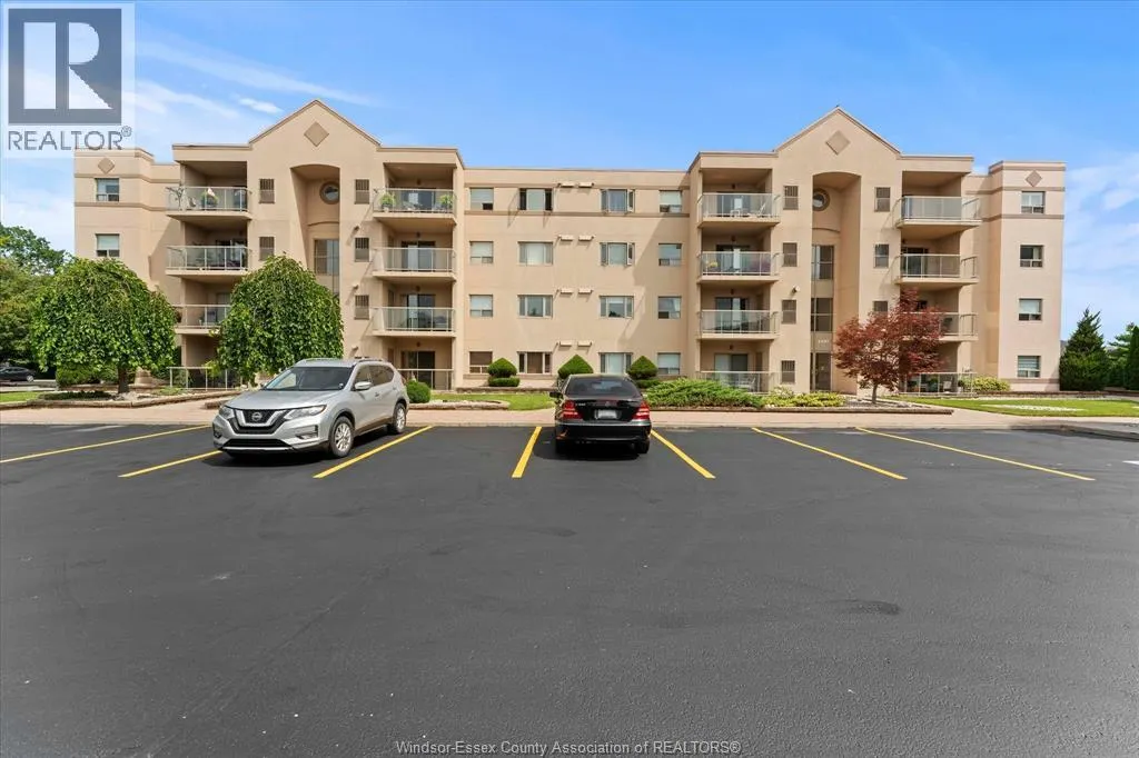 310 VILLAGE GROVE DRIVE Unit# 213