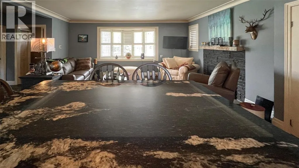 1275 WEBSTER DRIVE