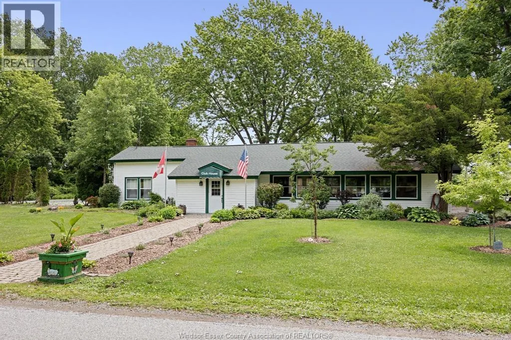 419 LAKESIDE