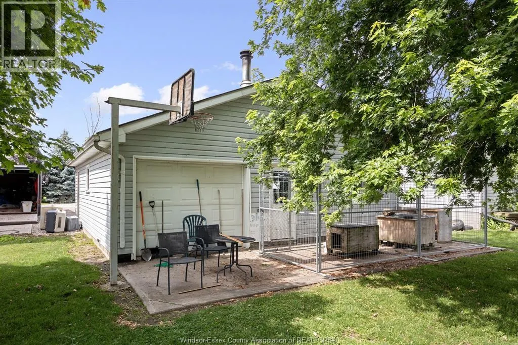 419 LAKESIDE
