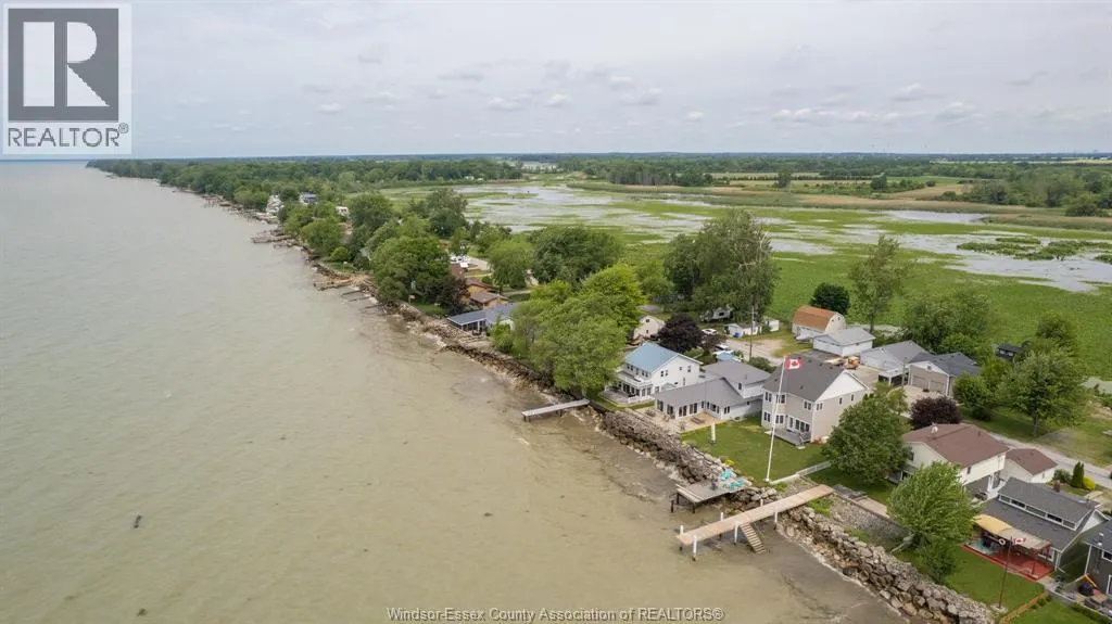 419 LAKESIDE