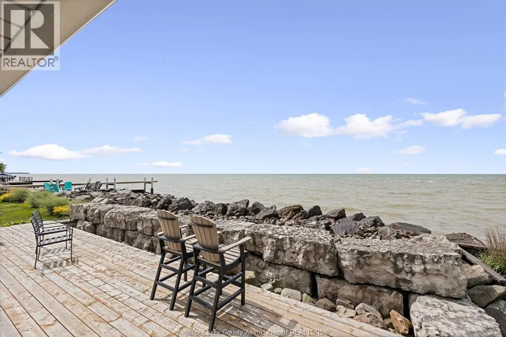 419 LAKESIDE