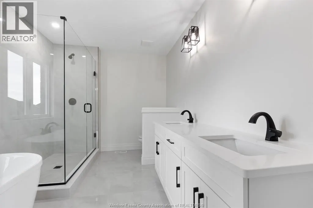 1212 CAMPANA CRESCENT