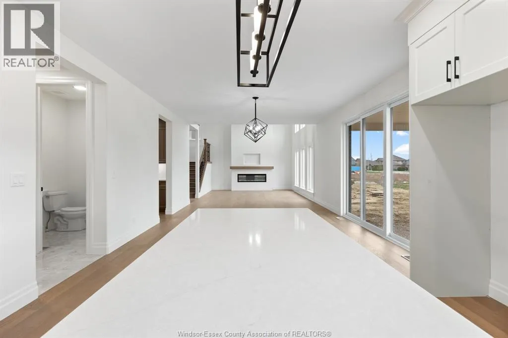 1212 CAMPANA CRESCENT