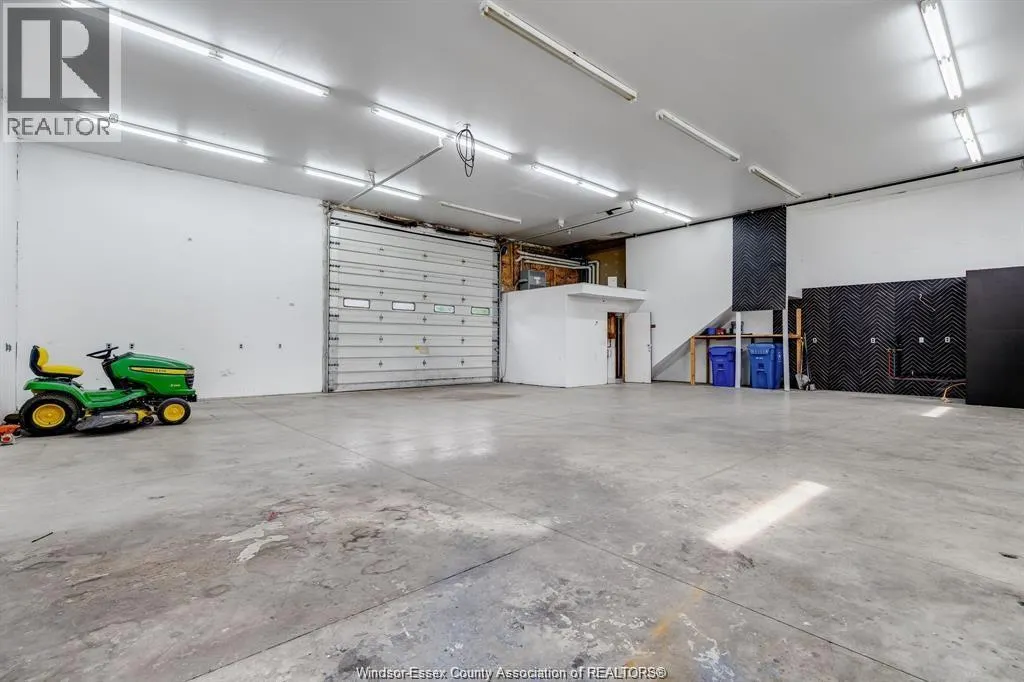 2110 DEER RUN ROAD
