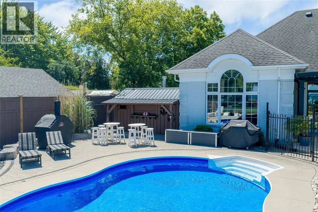 2120 HURON SHORES DRIVE