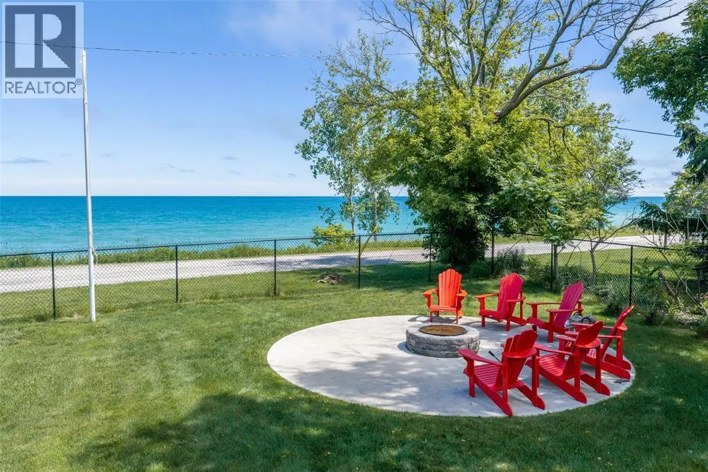 2120 HURON SHORES DRIVE