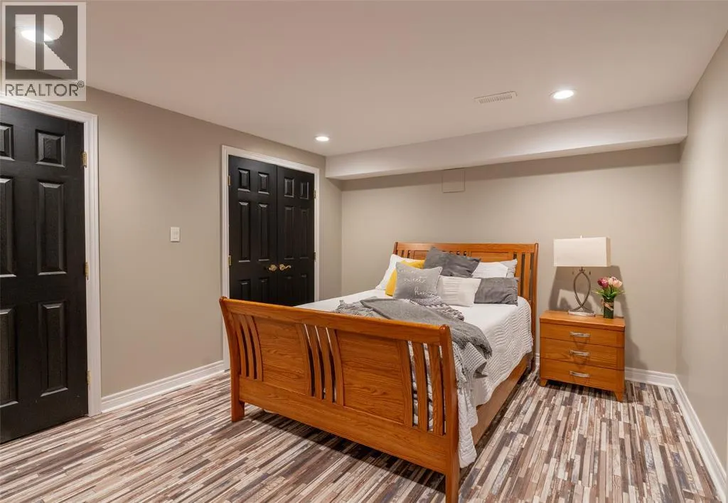 2120 HURON SHORES DRIVE