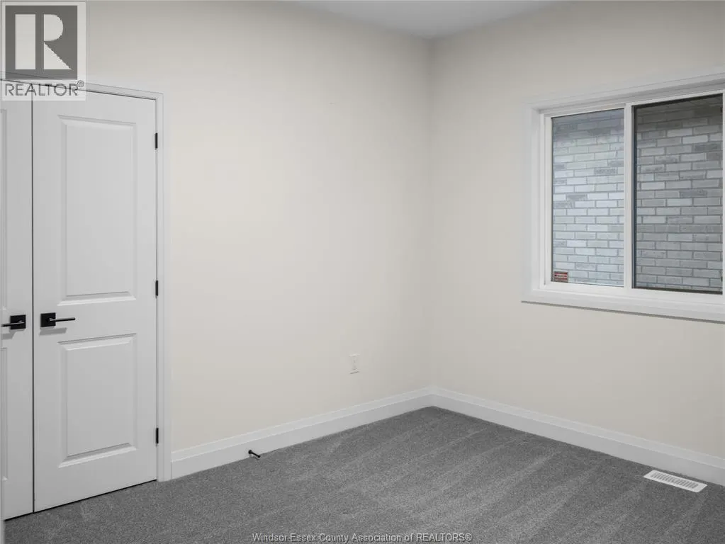 220 MCLELLAN AVENUE