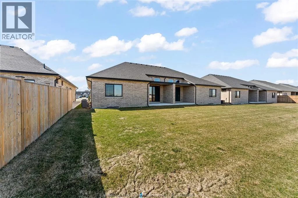 224 MCLELLAN AVENUE