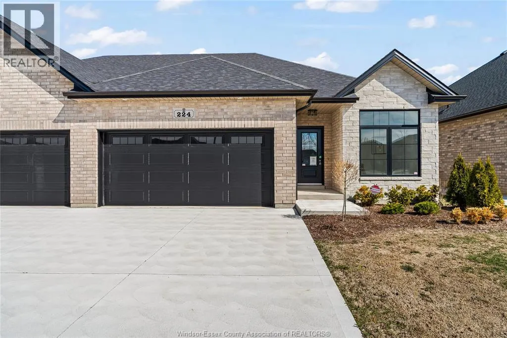 224 MCLELLAN AVENUE
