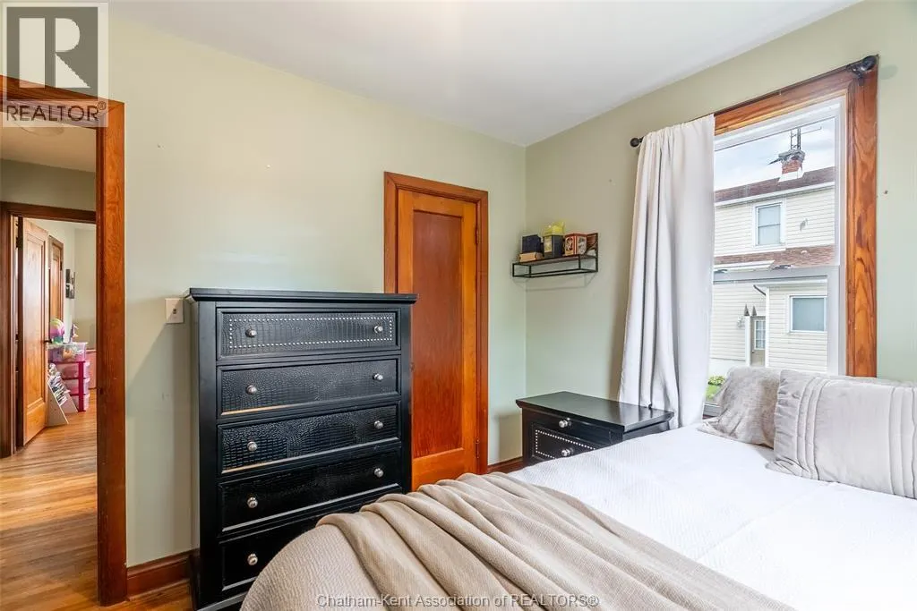 30 Marlborough STREET South