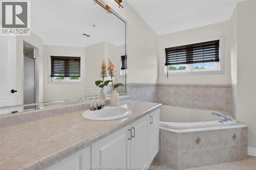 208 CRYSTAL BAY DRIVE
