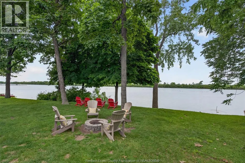 208 CRYSTAL BAY DRIVE