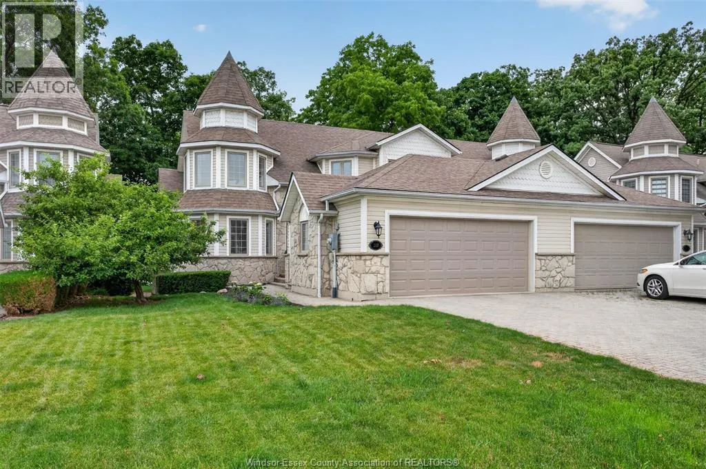 208 CRYSTAL BAY DRIVE