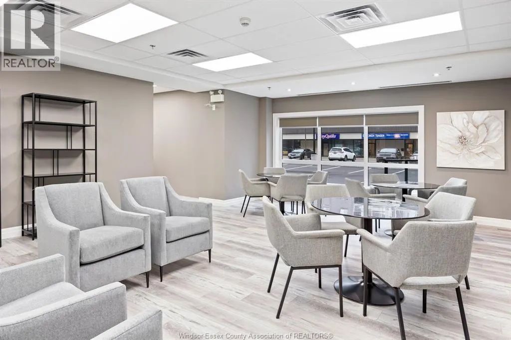 11870 TECUMSEH ROAD East Unit# 204