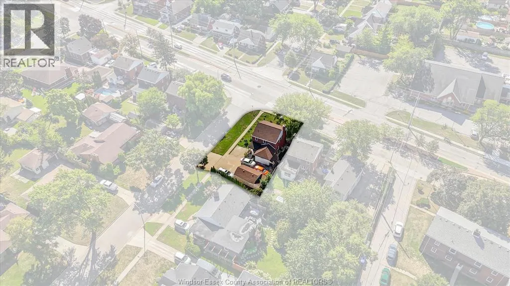 5188 WYANDOTTE ST STREET