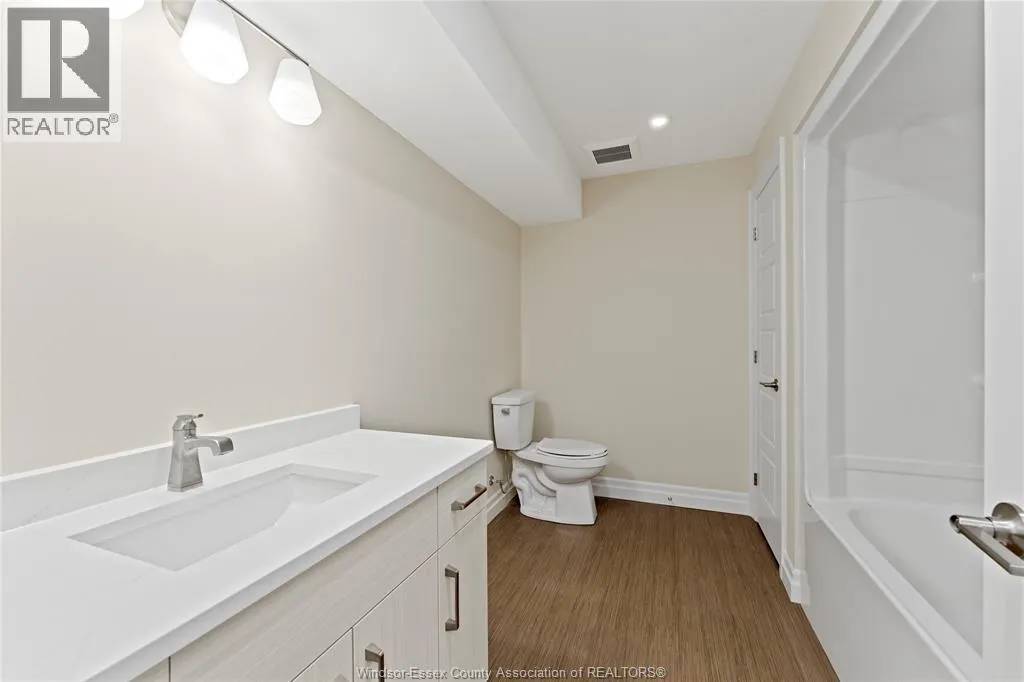 77 Belleview DRIVE