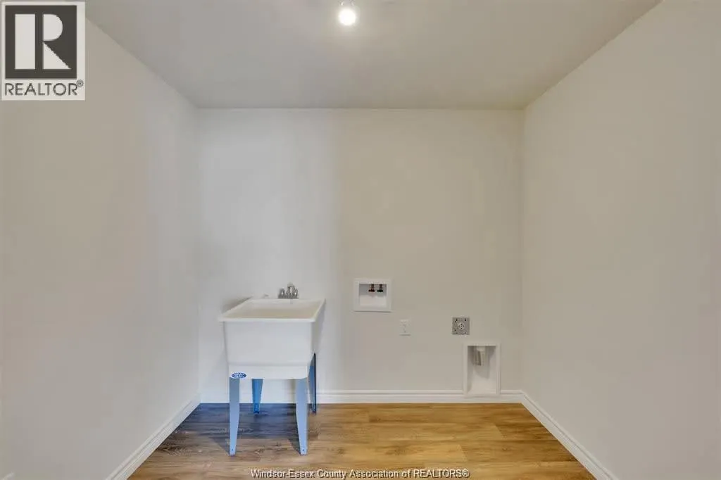 397 HEMLOCK LANE Unit# LOWER