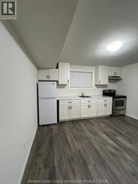 397 HEMLOCK LANE Unit# LOWER