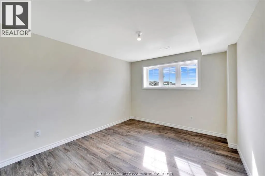 397 HEMLOCK LANE Unit# LOWER