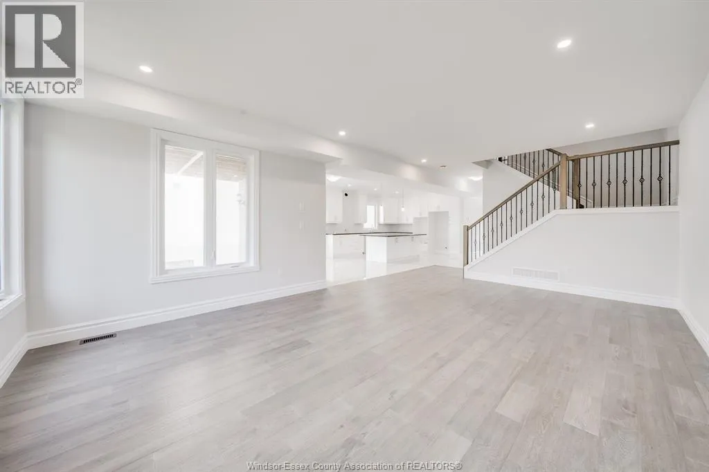 56 NOBLE COURT