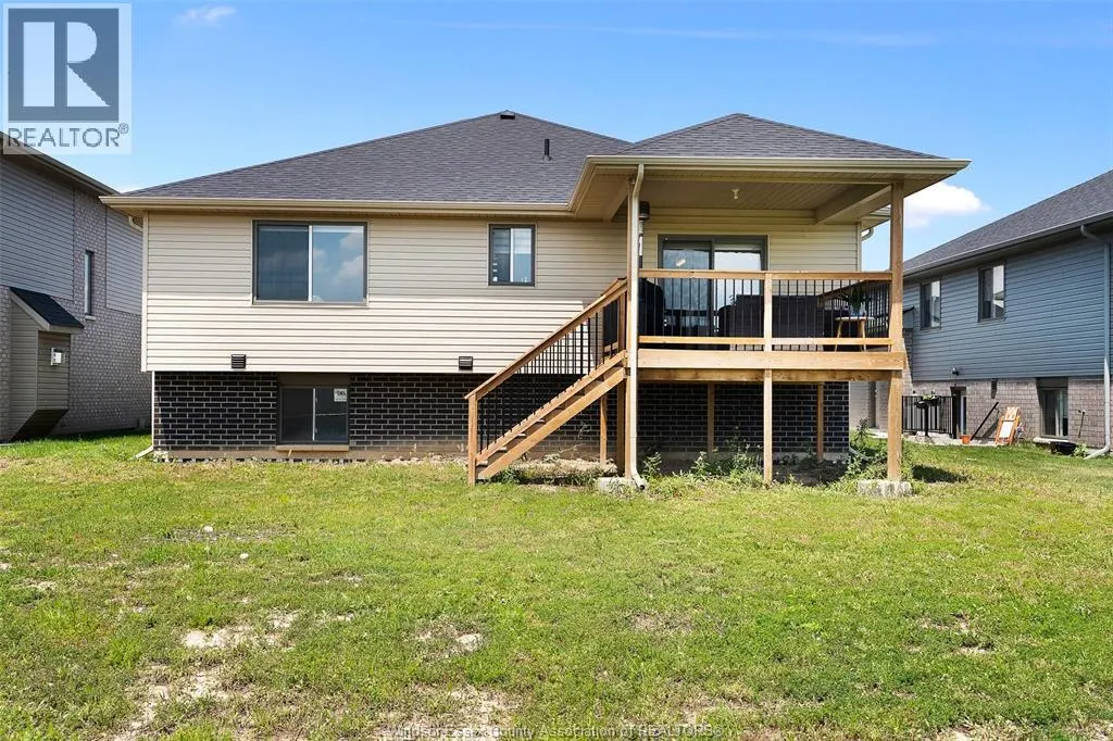 111 KINGSBRIDGE DRIVE