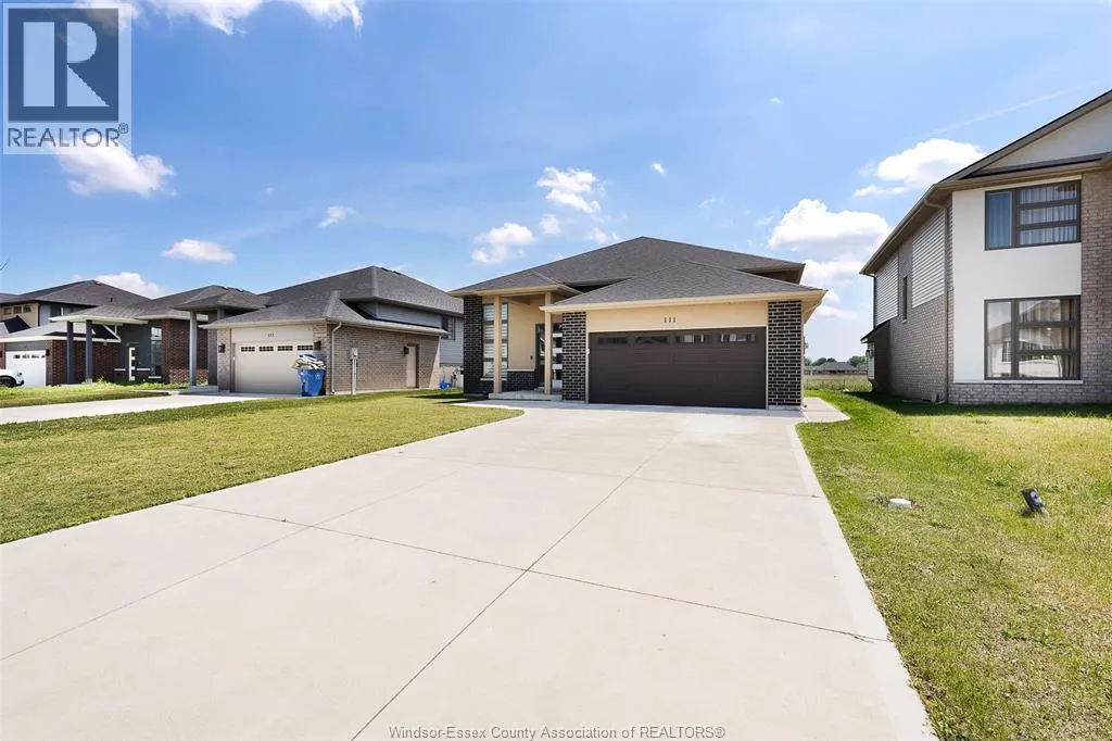 111 KINGSBRIDGE DRIVE