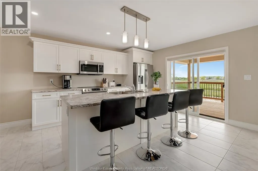 111 KINGSBRIDGE DRIVE