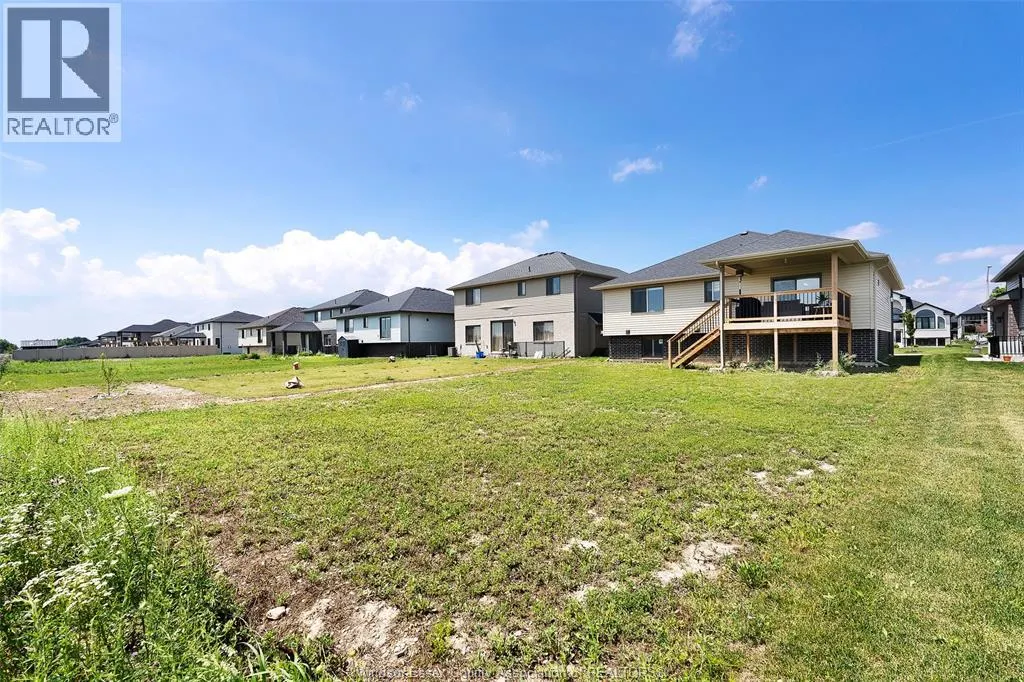 111 KINGSBRIDGE DRIVE