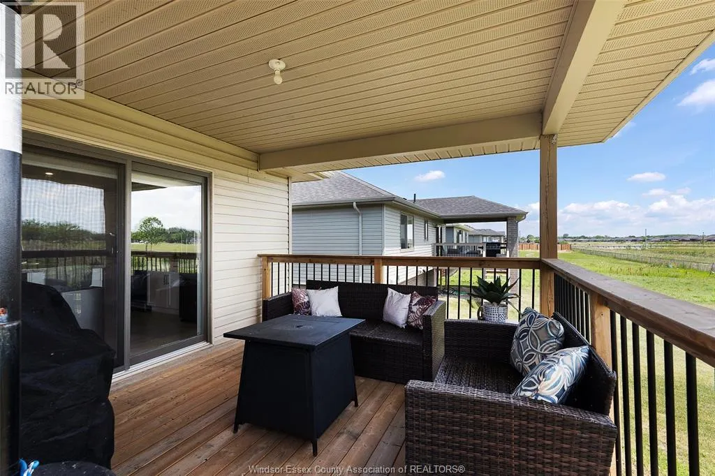 111 KINGSBRIDGE DRIVE