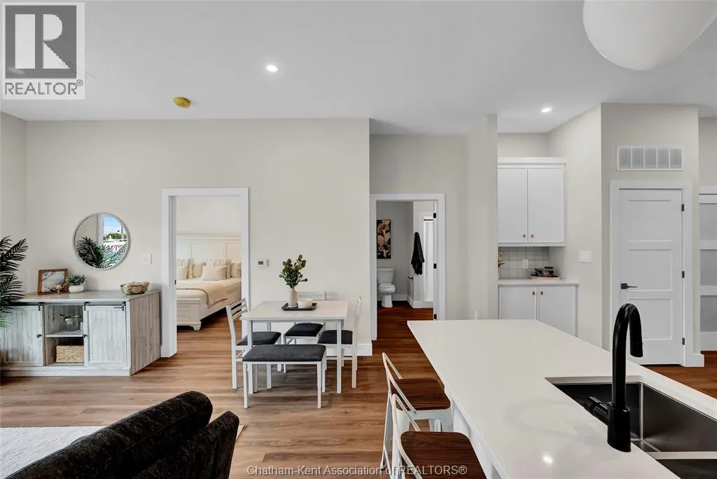 12 Mill STREET West Unit# 407