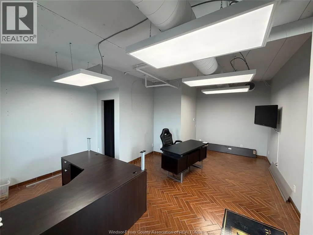 2080 FASAN DRIVE Unit# 1