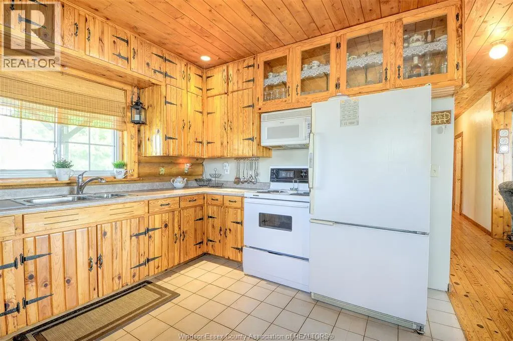226 COTTERIE PARK