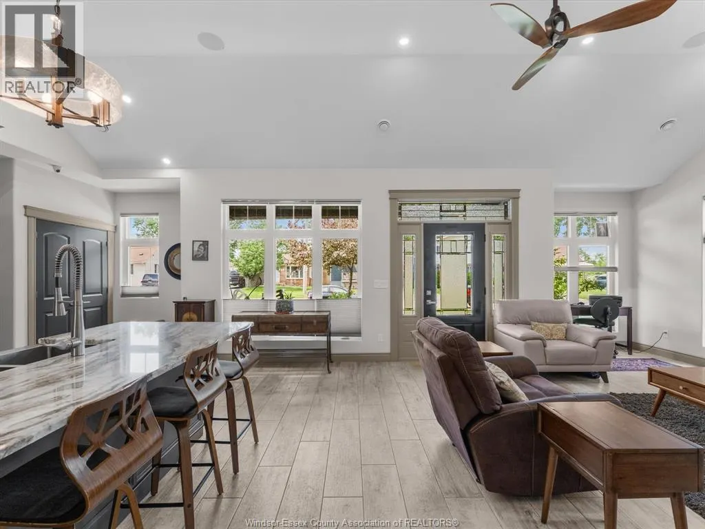 1310 Poisson STREET