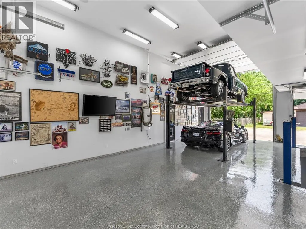 1310 Poisson STREET