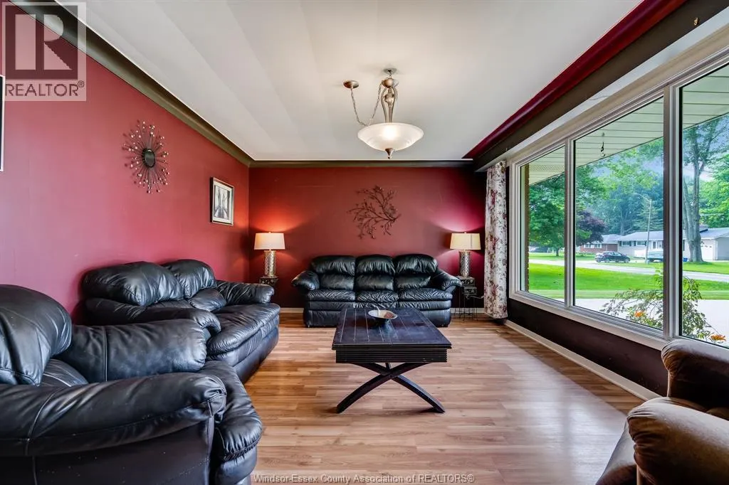 166 Kael CRESCENT