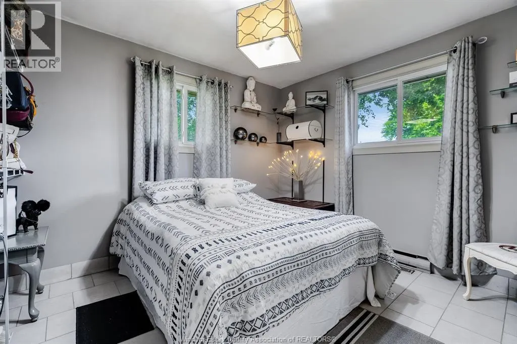 166 Kael CRESCENT