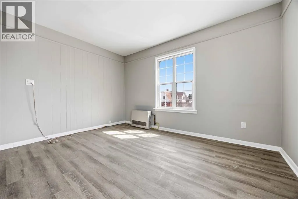 131 Margaret AVENUE Unit# 5