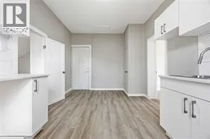 131 Margaret AVENUE Unit# 5