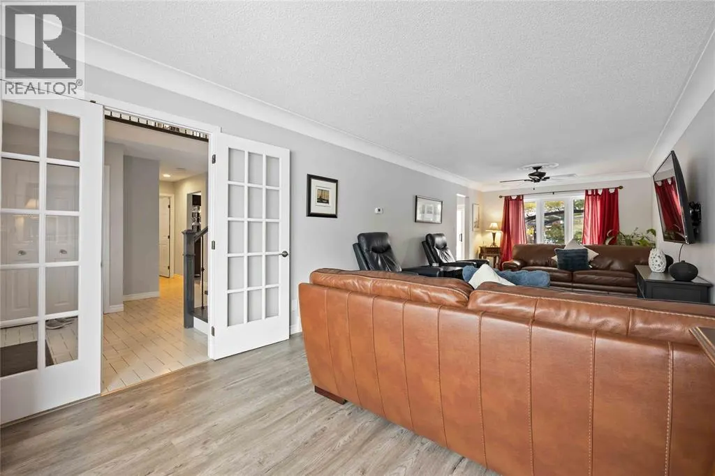 1918 WESTGROVE DRIVE
