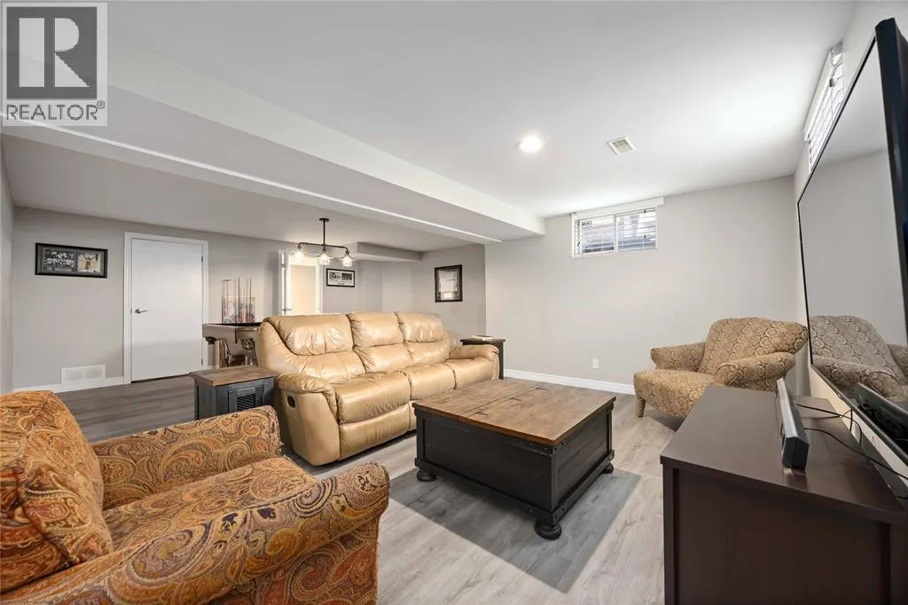 1918 WESTGROVE DRIVE