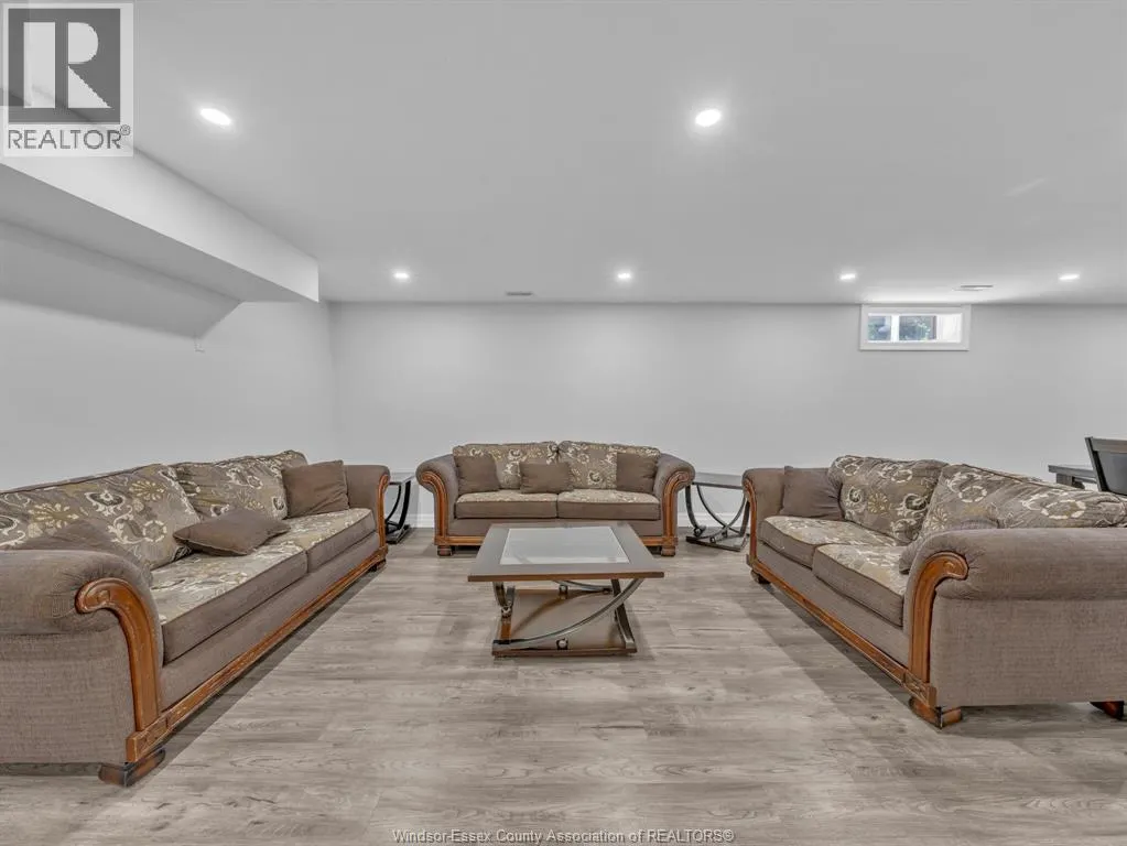 157 TOWNSVIEW