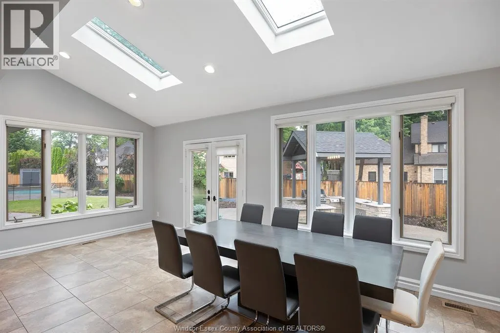 15 Fasan CRESCENT