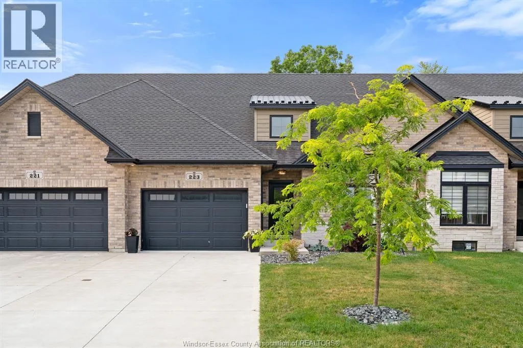 223 Livingstone CRESCENT